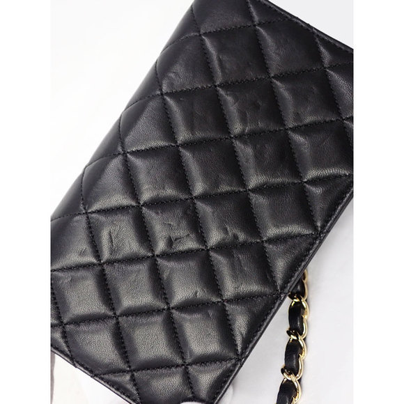 Chanel Mini Matelasse Chain Shoulder Bag Lambskin - Picture 5 of 9